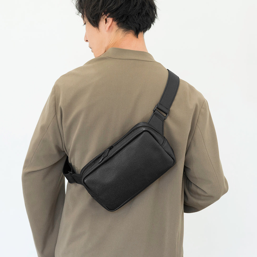 ボディバッグ ブラック(20%OFF)