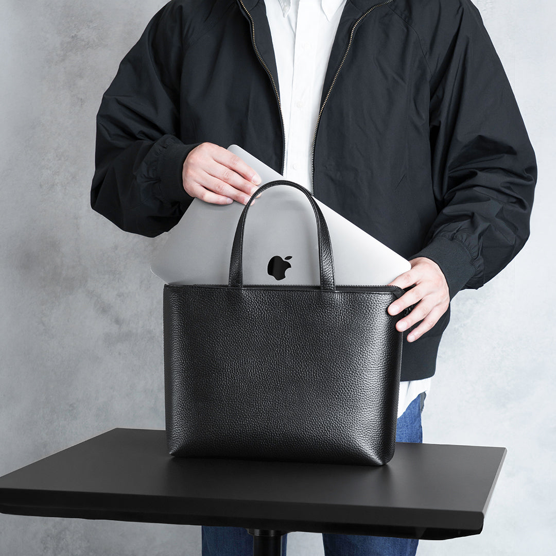 HushTug ハッシュタグ ジップミニトート 姫路レザー ブラック Deciding
