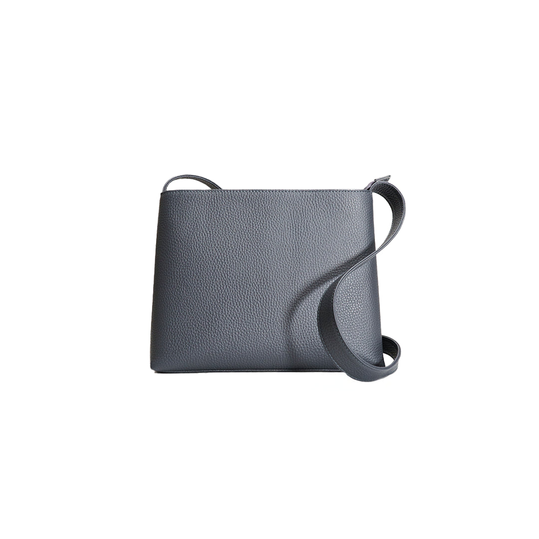 レザーショルダーバッグ チャコール（10％OFF）