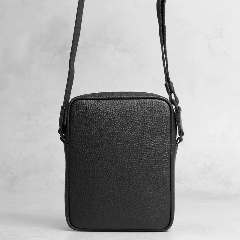 ミニショルダーバッグ ブラック（30%OFF）